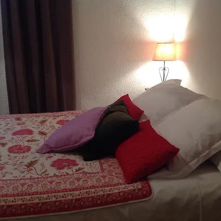 Hotel Lou Paradou 2*